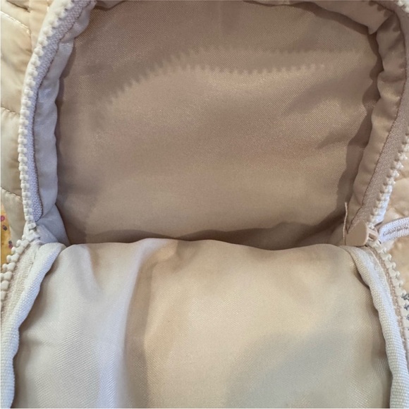 Reebok Cream Quilted Sling Bag Convertible Backpack | Minimal Neutral Crossbody - Picture 5 of 8